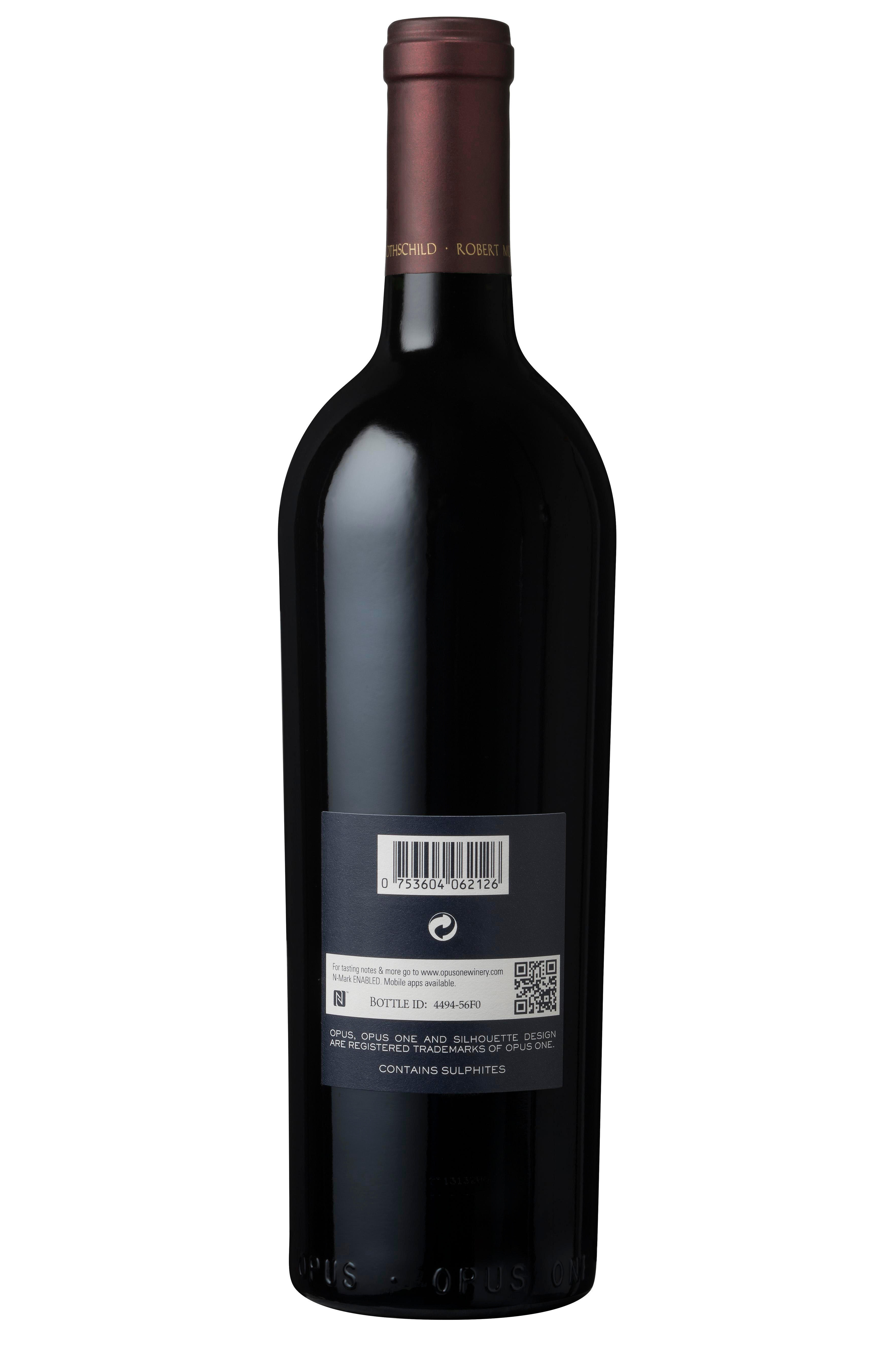 2015 Opus One, Napa Valley, California, USA