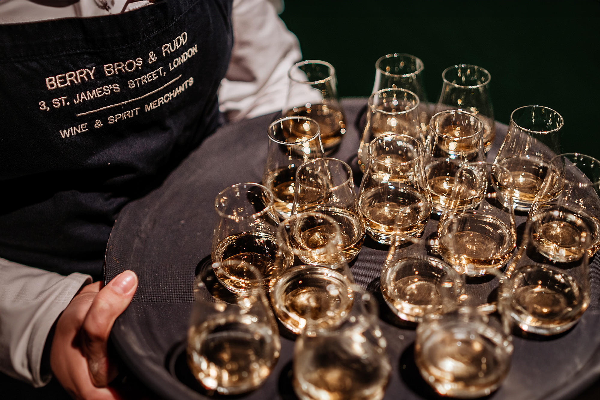 90068001331_Ronnie-Coxs_Whisky-Tasting_0000_01