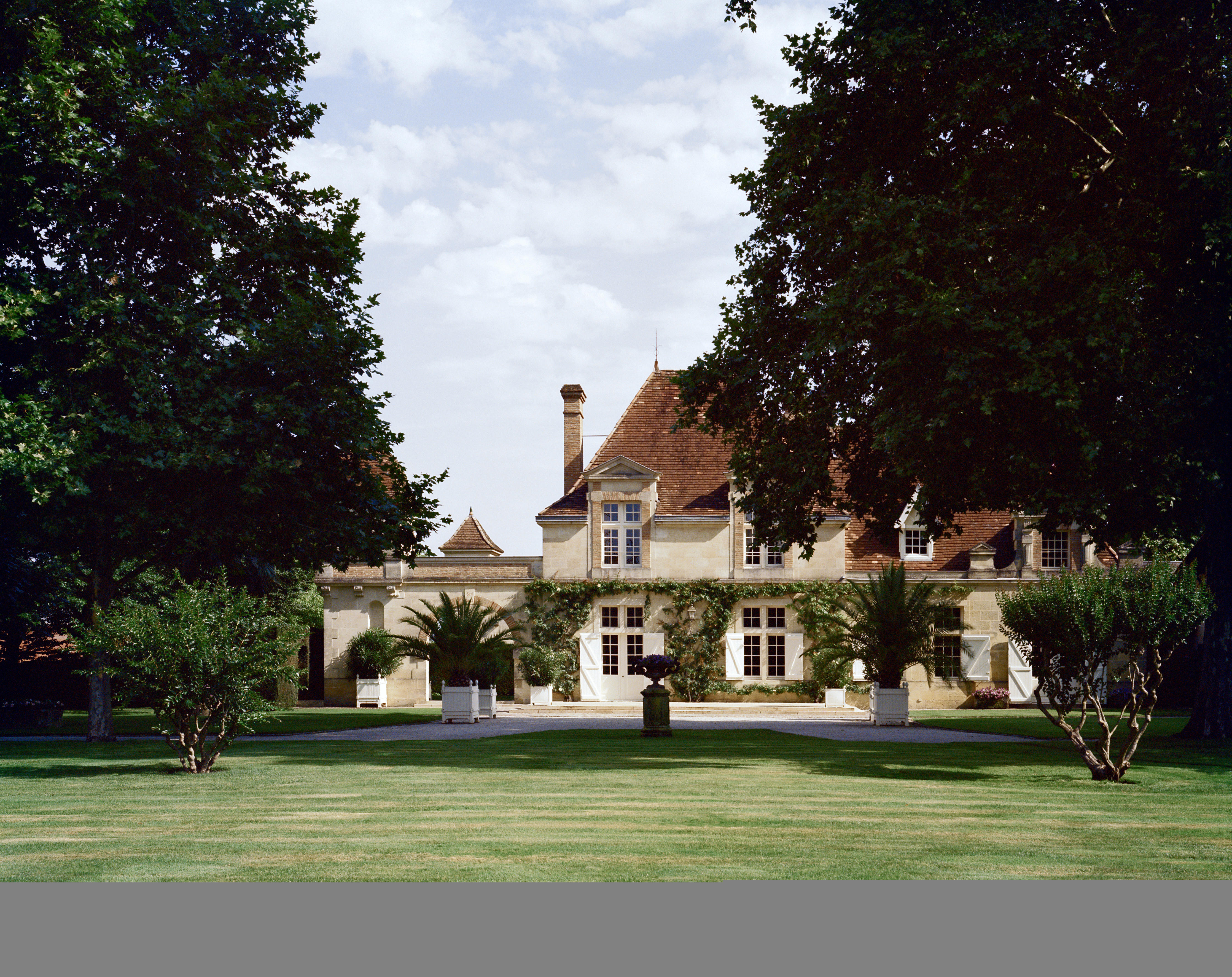 Explore the wine range of Château Rauzan-Segla - Berry Bros
