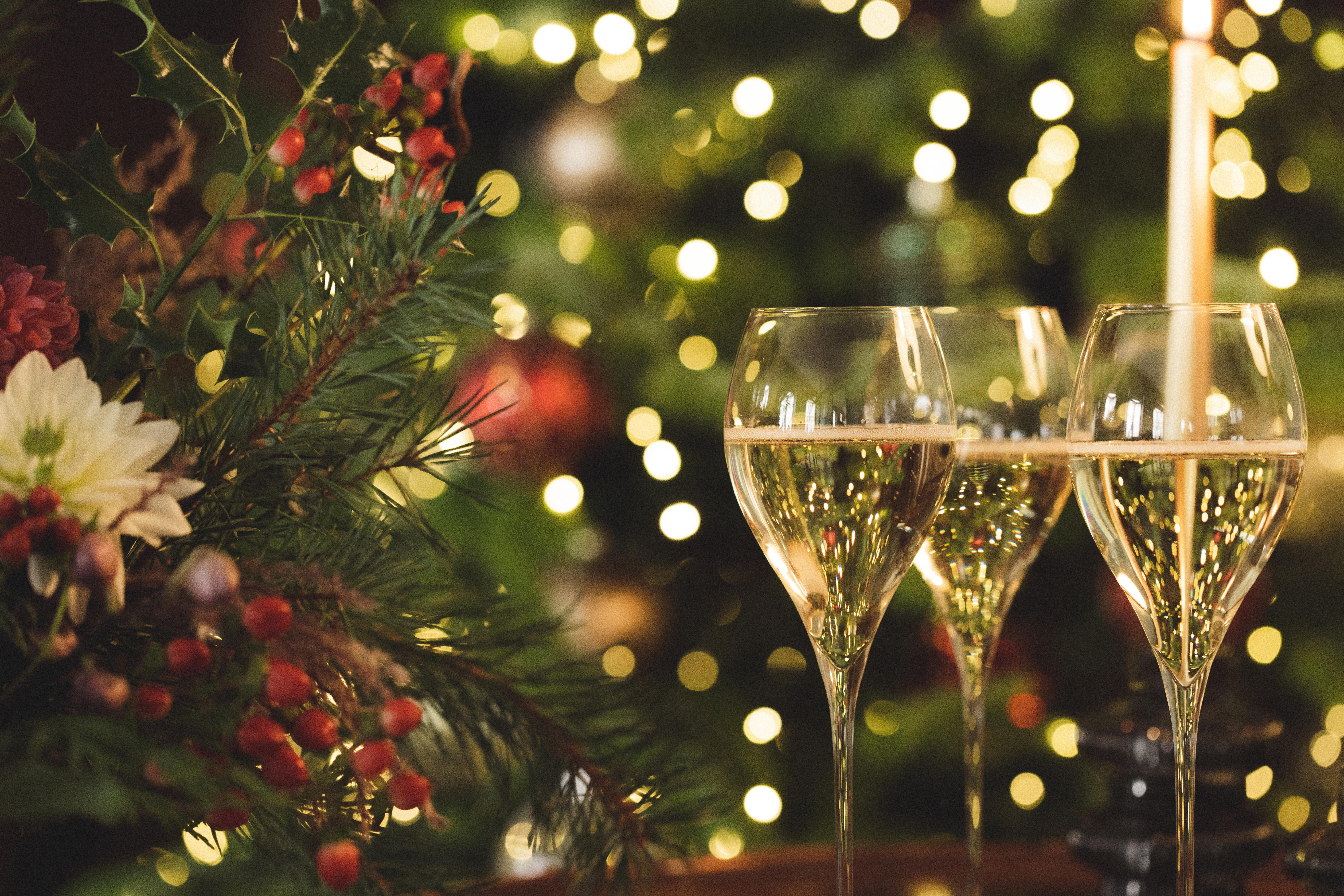 Новогодний звон. Звон бокалов. Интересное про шампанское. Напитки в новогоднюю ночь. Самый новый год.