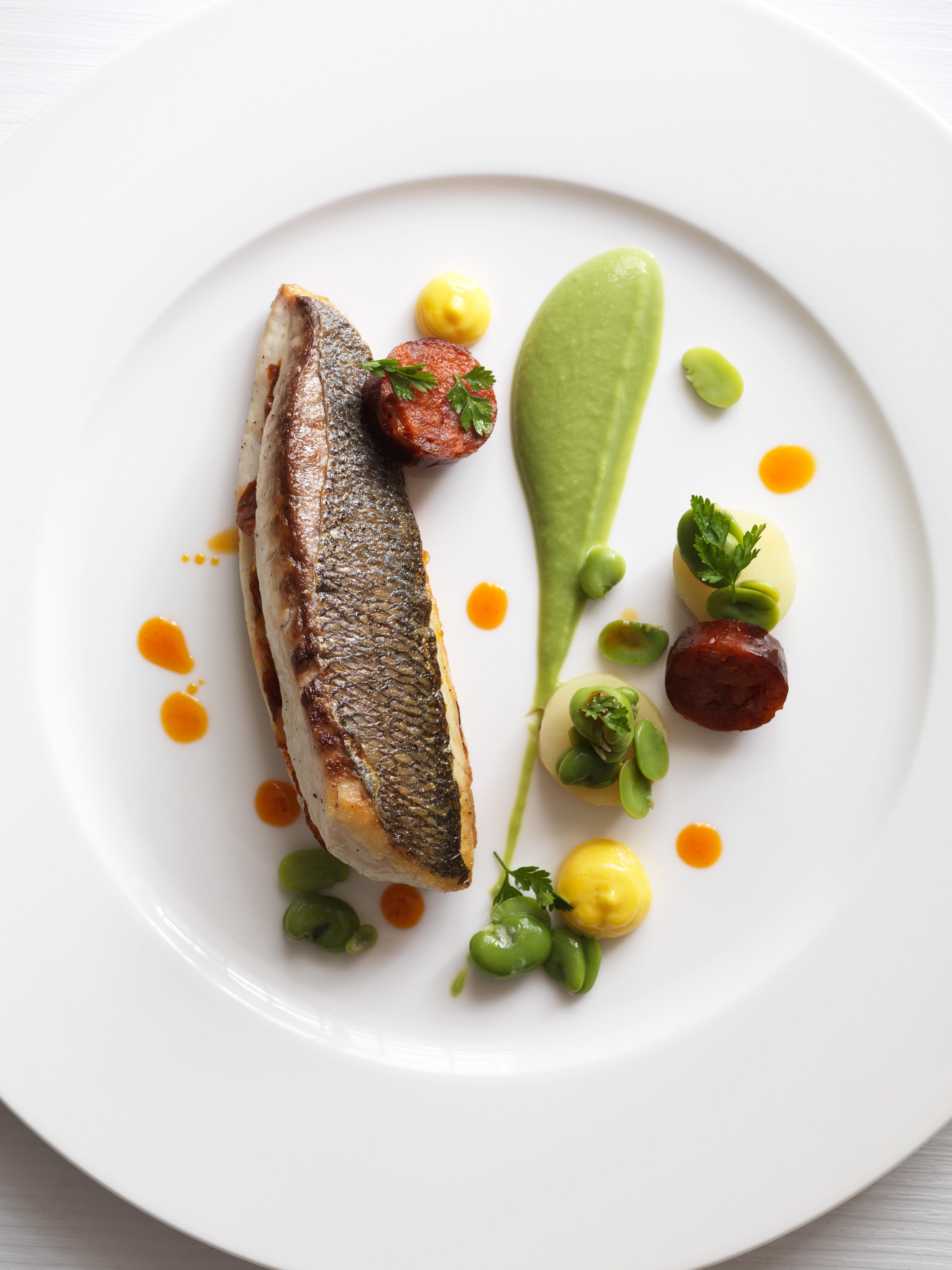 Food_Jason-Lowe-March_2013-Sea-Bream-Broad-Beans-Chorizo