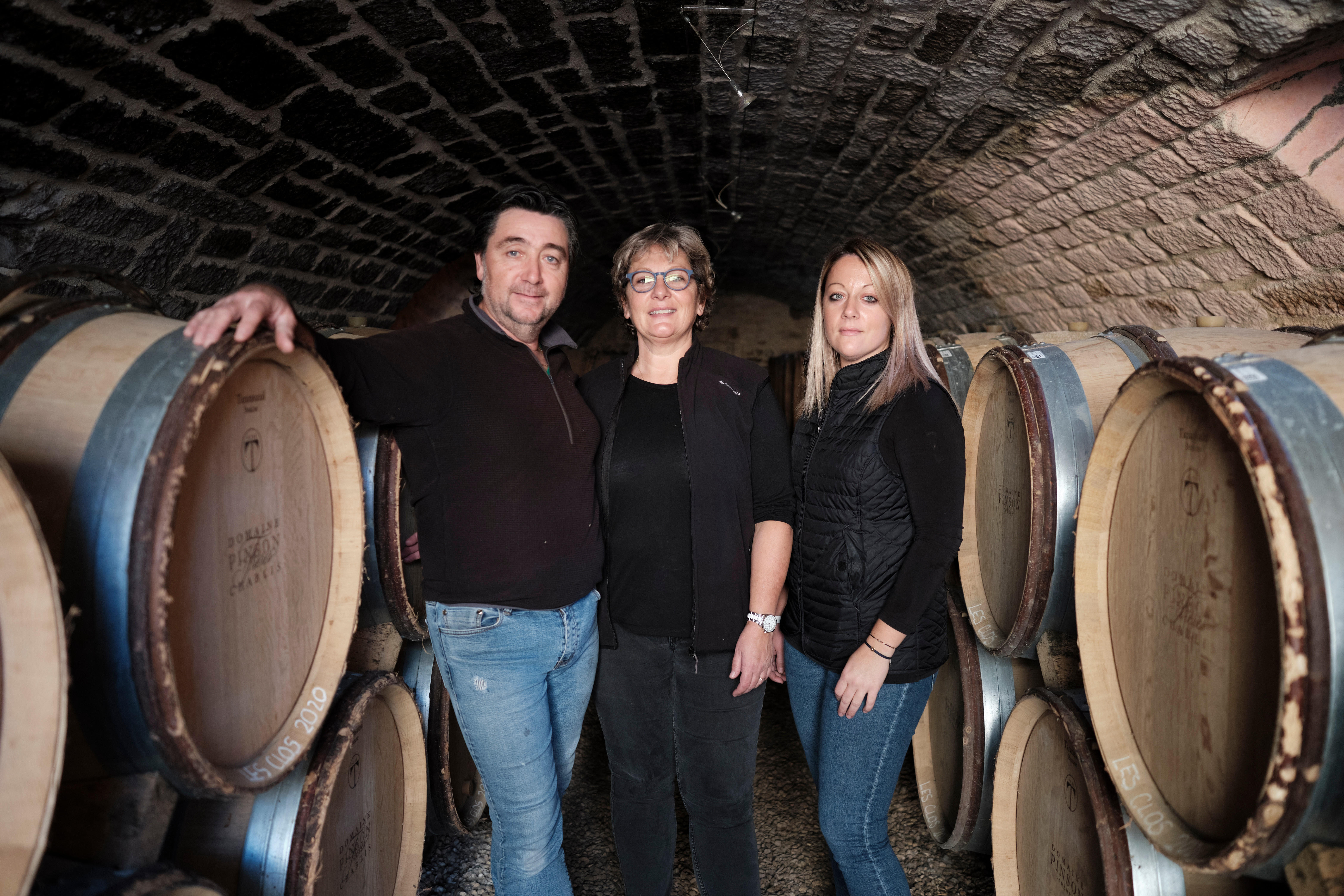 Laurent-Corinne-Charlene-Pinson_Domaine-Pinson_Chablis_Burgundy-2021_Jason-Lowe