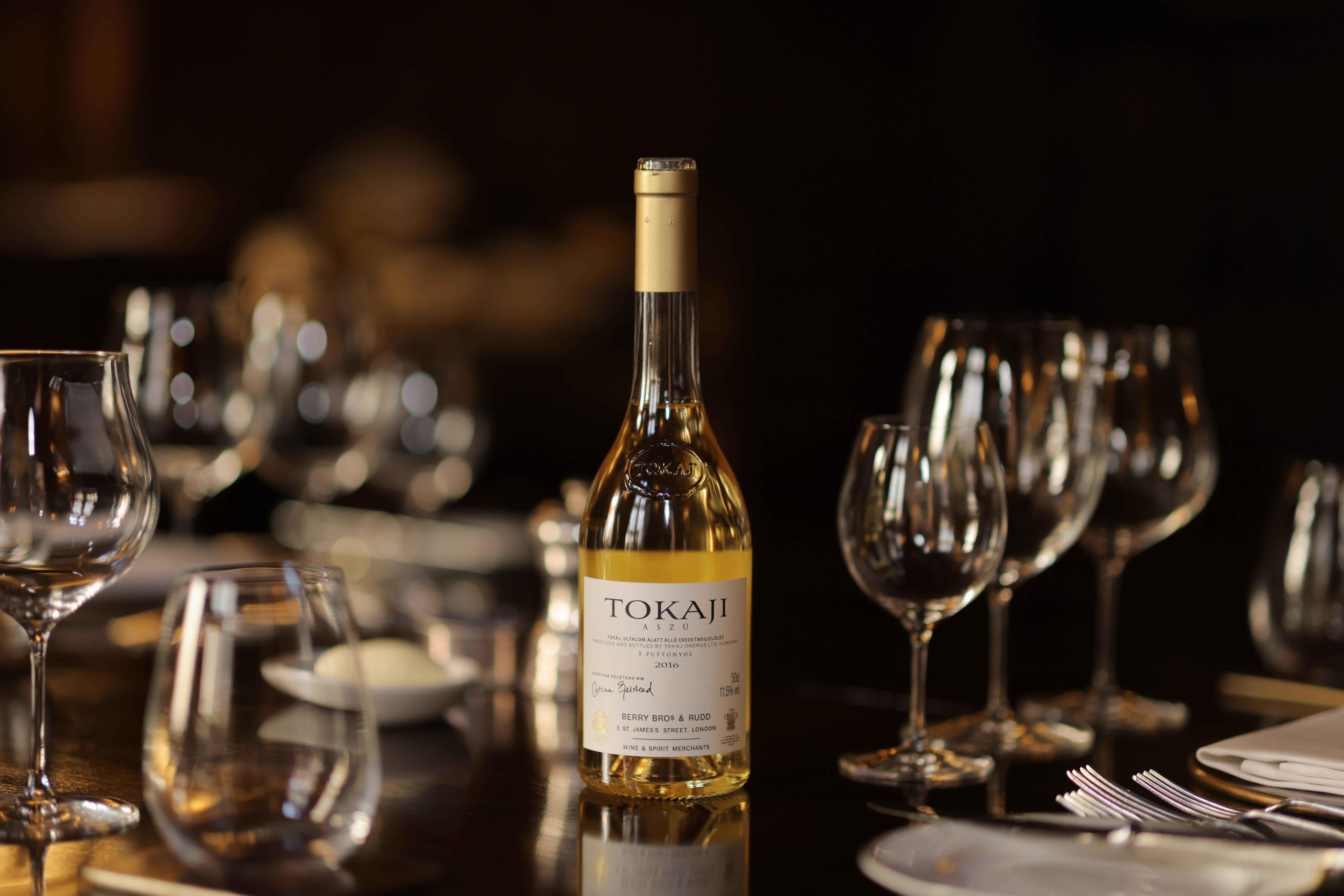 2016 Tokaji Aszú, 6 Puttonyos, Oremus, Hungary