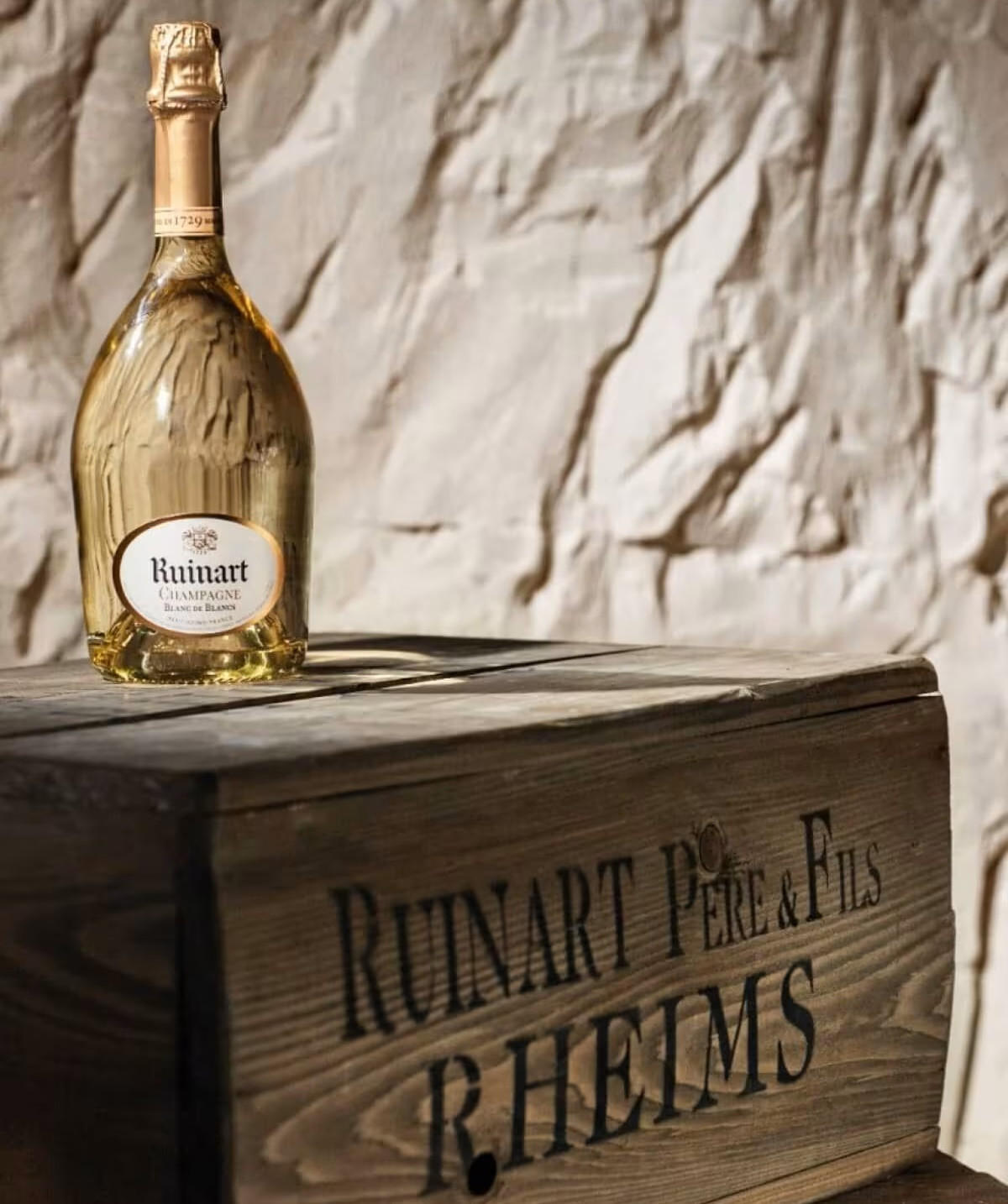 Ruinart Champagne Blanc de Blancs Brut 750ml x 6 – Wine Not HKG