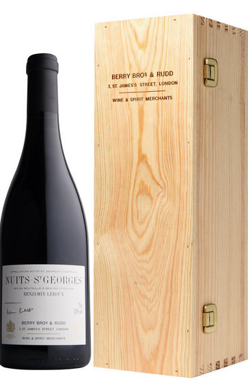 2018 Own Selection Nuits-St Georges in gift box
