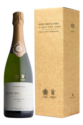 Own Selection Champagne by Mailly magnum in gift box