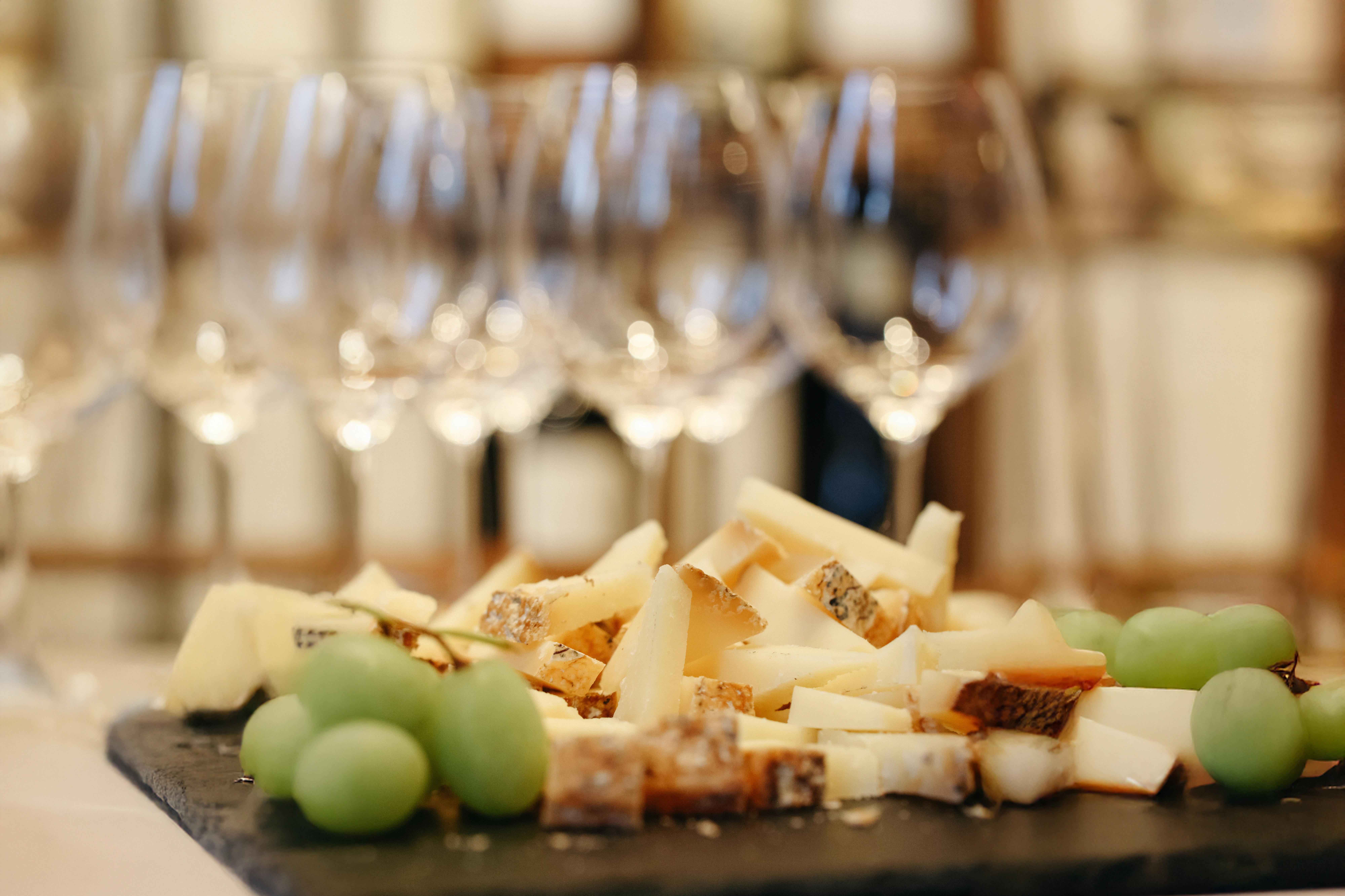 An Evening of Artisanal Cheese & Fine Wine with La Fromagerie, Friday 4th April 2025